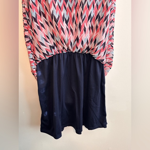 IZ Byer Dress Size S Blue/Pink/White Pattern Ruffle Trim - Picture 3 of 5